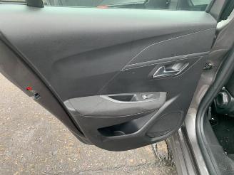 Peugeot 208 208 II (UB/UH/UP), Hatchback 5-drs, 2019 1.2 Vti 12V PureTech 100 picture 25
