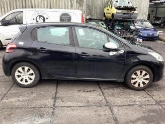 Peugeot 208 208 I (CA/CC/CK/CL), Hatchback, 2012 / 2019 1.0 Vti 12V PureTech picture 6