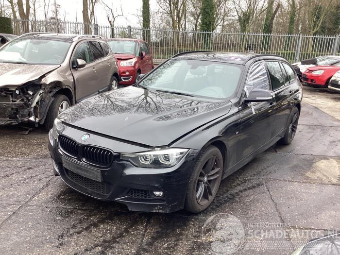 BMW 3-serie 3 serie Touring (F31), Combi, 2012 / 2019 318i 1.5 TwinPower Turbo 12V
