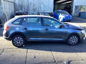 Skoda Rapid Rapid Spaceback, Combi, 2012 / 2019 1.2 TSI picture 7