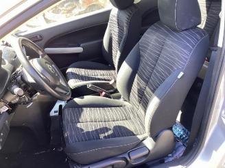 Mazda 2 2 (DE), Hatchback, 2007 / 2015 1.3 16V S-VT picture 12