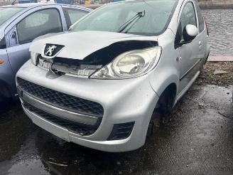 Démontage voiture Peugeot 107 107, Hatchback, 2005 / 2014 1.0 12V 2010/7