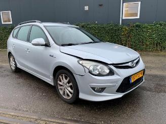 Hyundai I-30 i30 Crosswagon (WWH), Combi, 2007 / 2012 1.6 CVVT 16V picture 1