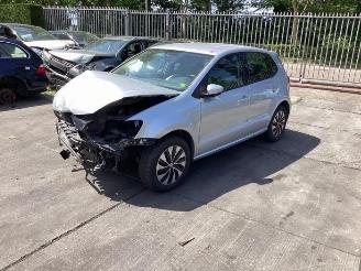 Volkswagen Polo Polo V (6R), Hatchback, 2009 / 2017 1.0 TSI 12V BlueMotion picture 2