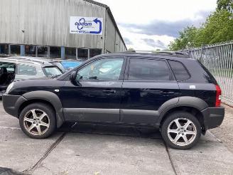 Hyundai Tucson Tucson (JM), SUV, 2004 / 2010 2.0 16V CVVT 4x2 picture 2