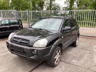 Purkuautot passenger cars Hyundai Tucson Tucson (JM), SUV, 2004 / 2010 2.0 16V CVVT 4x2 2005/9