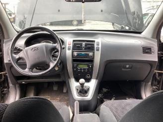 Hyundai Tucson Tucson (JM), SUV, 2004 / 2010 2.0 16V CVVT 4x2 picture 17