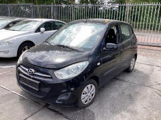 Coche siniestrado Hyundai I-10 i10 (F5), Hatchback, 2007 / 2013 1.2i 16V 2011/3