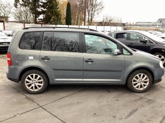 Volkswagen Touran Touran (1T1/T2), MPV, 2003 / 2010 1.6 FSI 16V picture 6
