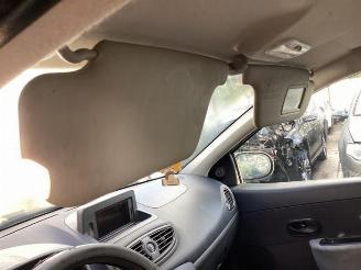 Renault Clio Clio III (BR/CR), Hatchback, 2005 / 2014 1.2 16V 75 picture 25
