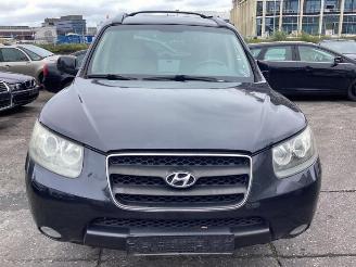 Salvage car Hyundai Santa Fe Santa Fe II (CM), SUV, 2006 / 2012 2.7 V6 24V 4x2 2007/2