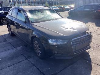Uttjänta bilar auto Audi A4 A4 Avant (B8), Combi, 2007 / 2015 2.0 TDI 143 16V 2013/9