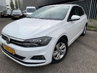 Schadeauto Volkswagen Polo 1.0 12V BlueMotion Technology Hatchback 4Dr Benzine 999cc 55kW (75pk) FWD 2017-06/2021-08  CHYB 2017/11