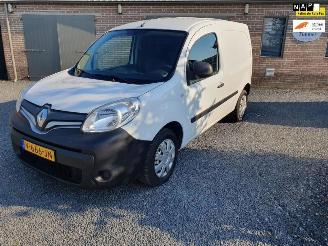 skadebil bedrijf Renault Kangoo 1.5 dCI 75 Energy Comfort 2017/10