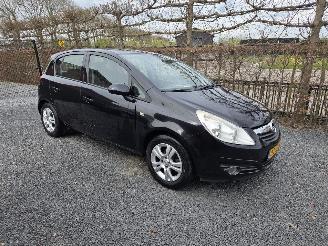 Damaged car Opel Corsa 1.2 16 V Edition 2009/4