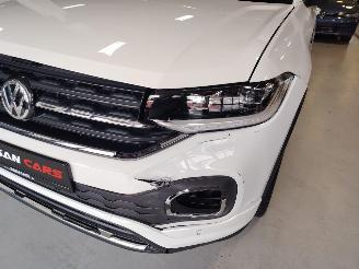 Volkswagen T-Cross  picture 3