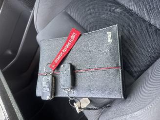 Voiture accidenté Volkswagen Golf R32 3.2 V6 DSG NL Auto, Dakraam 2008/1