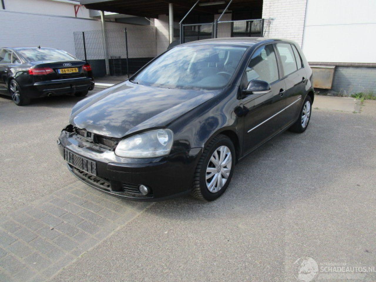 Volkswagen Golf 1.6 tdi