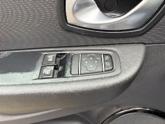 Renault Clio 4 picture 12