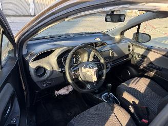 Toyota Yaris 1.5I - 16V HYBRID picture 3