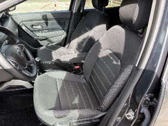 Dacia Duster 1.0I - 12V TURBO TCE 100 picture 14