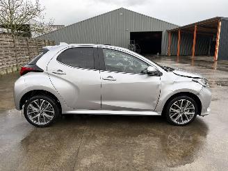 Toyota Yaris 1.5i - 12V HYBRID picture 23