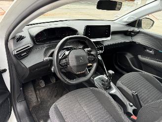 Peugeot 208 1.5 BLUE HDI - 16V TURBO picture 3