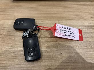 Toyota Auris 1.8i - 16V HYBRID picture 25