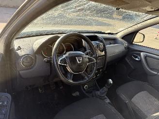 Dacia Duster 4x4 picture 3