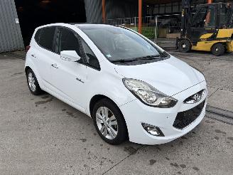 Voiture accidenté Hyundai Ix20 1.4 CRDI - 16V TURBO 2012/3