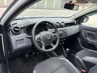 Dacia Duster 2 PHASE 1 1.0i - 12V TURBO TCE 90 picture 3