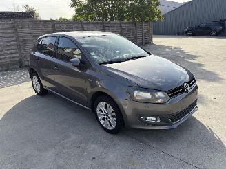 Schadeauto Volkswagen Polo 1.6 TDI - 16V TURBO 2013/12