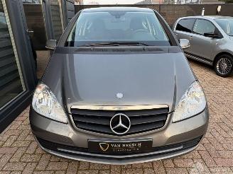 Damaged car Mercedes A-klasse A150 Business 3 deurs | Audio Airco Facelift 2008/10