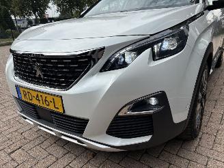 Peugeot 3008 1.2 PURETECH ALLURE | PANORAMADAK | NIEUWE D.RIEM | NAP | SCHADEVRIJ picture 16