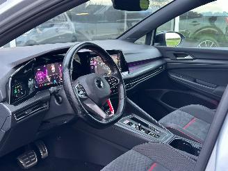 Volkswagen Golf  picture 8