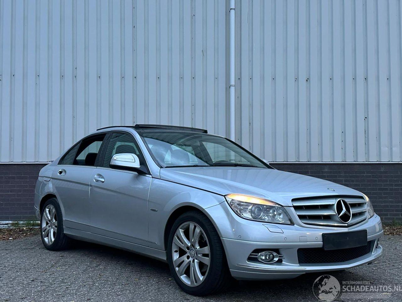 Mercedes C-klasse 1ste Eigenaar Panorama Xenon Stoelverwarming
