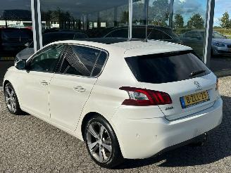 Peugeot 308 1.6 Gt-Line picture 4