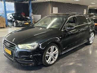 krockskadad bil auto Audi A3 3x S-Line Panorama Automaat 2015/1
