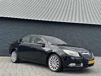 damaged passenger cars Opel Insignia  2009/2