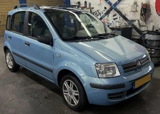 Voiture accidenté Fiat Panda 1.2 Emotion Automaat 2005/1