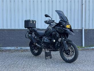 uszkodzony motocykle BMW R 1250 GS Adventure ADVENTURE TRIPLE BLACK X AKRAPOVIC 2020/11