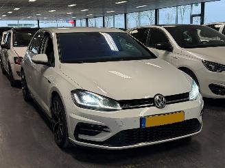Unfallwagen Volkswagen Golf 1.5TSI R-Line 2018/1