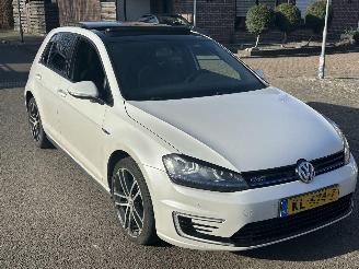 Volkswagen Golf 1.4TSI GTE picture 4