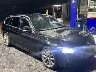 Unfallwagen BMW 3-serie 318D 2015/7