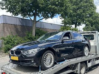 škoda osobní automobily BMW 3-serie 318i Luxury 2016/1