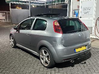 skadebil auto Fiat Punto 1.4 16v Sport Panorama 2006/10