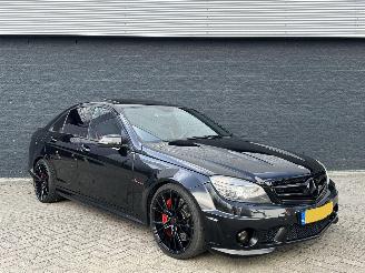 krockskadad bil auto Mercedes C-klasse C63 AMG W204 6.2 V8 2009/11