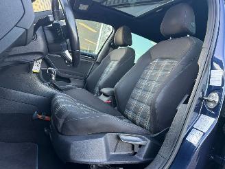 Volkswagen Golf 1.4 TSI GTE PANO DSG picture 8