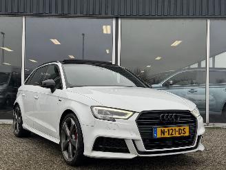 Damaged car Audi A3 2.0 TDI S-LINE PANO/AUTOMAAT SPORTBACK 2017/5