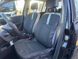 Renault Clio 1.2 TCE Special Rip Curl picture 5